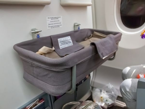 airlines bassinet